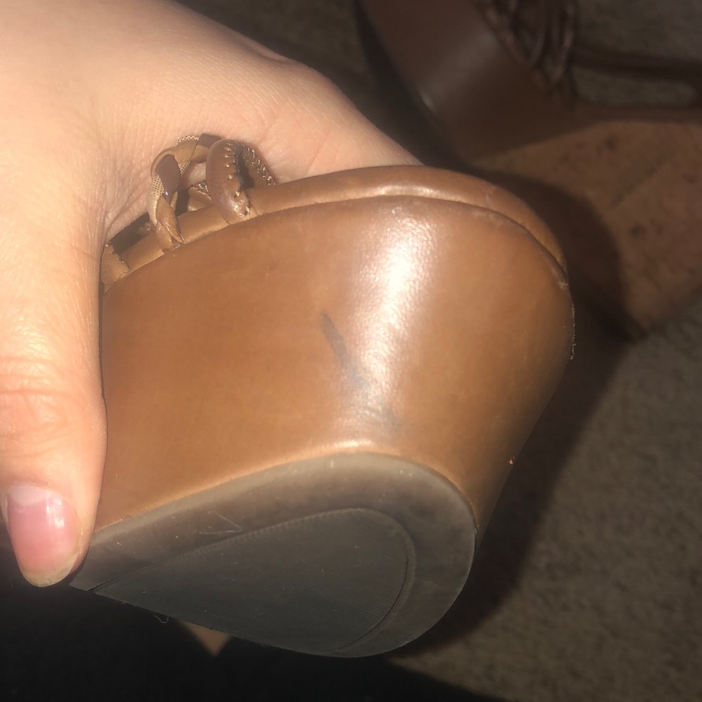 ALDO Wedges - Picture 4 of 4